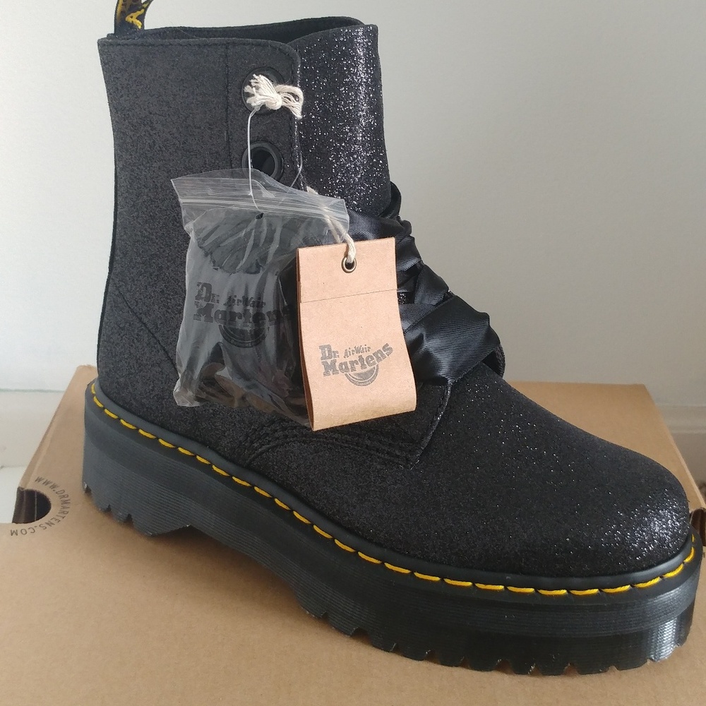 Dr. Martens Air Wair Molly Glitter